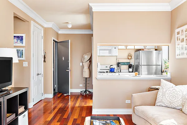 Sold by Compass | media 36