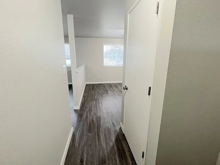 8819 Pacific Ave #B7 — Photo 3