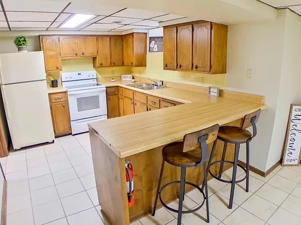 1014 Bluemont Ave., 1014 Bluemont Ave APT 3, Manhattan, KS 66502