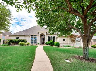 207 W Greenbriar Ln, Colleyville, TX 76034