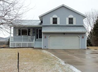4111 Cardinal Ln, La Crosse, WI 54601