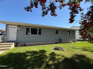 2316 8th Ave E, Williston, ND 58801