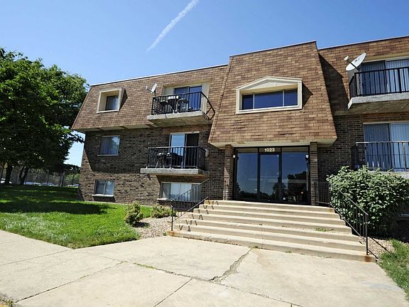 2nd image of 1034 Lorlyn Cir #9e3c185e4