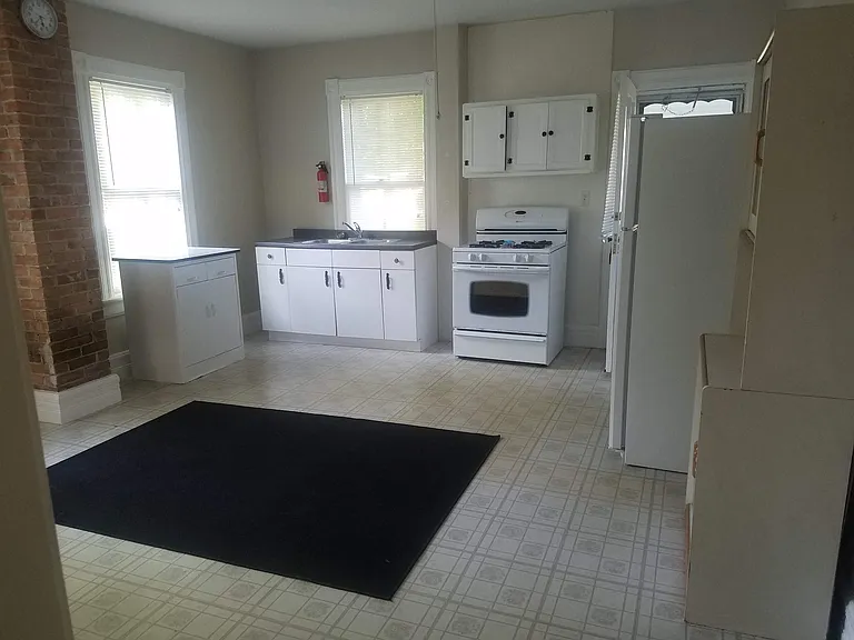 24 Maple Ave #1 — Photo 3