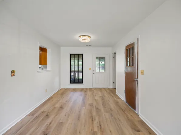 290 Fairway Dr, Saulsbury, TN 38067