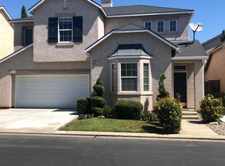 745 W Brittany Ln, Clovis, CA 93619