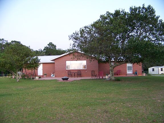 3rd image of 2689 Robin Hood Ln