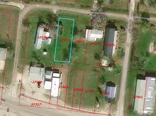 507 W Austin Ave, Seadrift, TX 77983