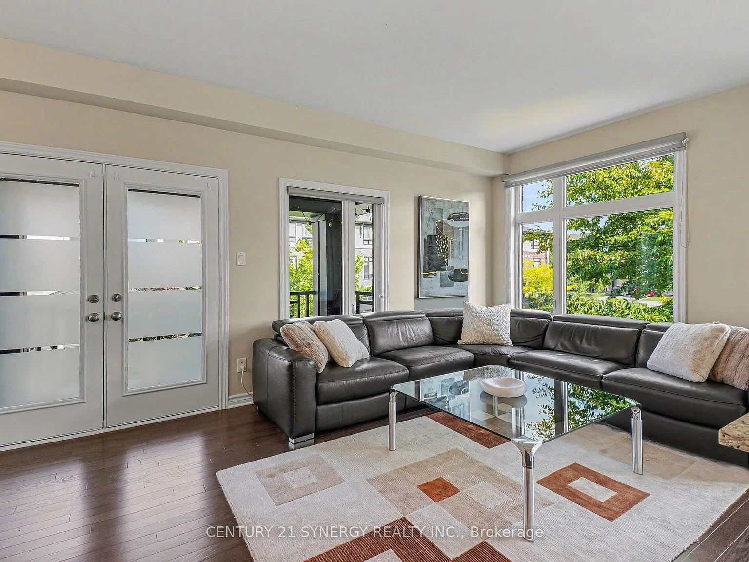 3 bed, $2,650 — Photo 4