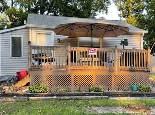 581 Red Lion Ln, Coldwater, MI 49036