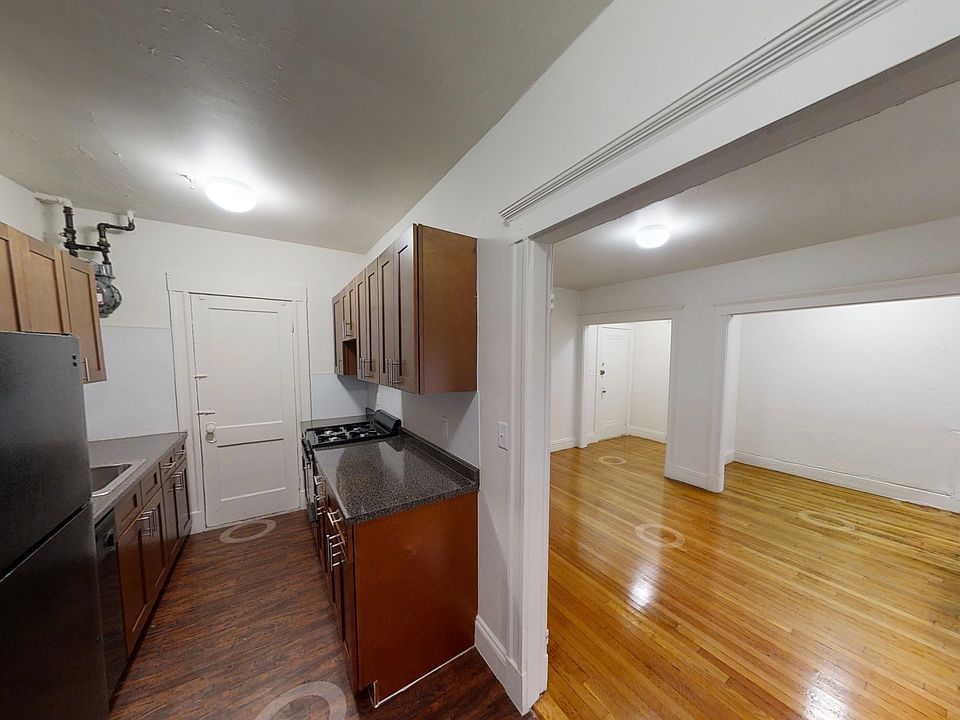 1st image of 1167-1169 Boylston St #9