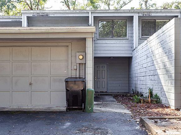 2nd image of 3006 NW 28th Cir