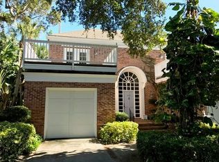 655 Riomar Dr, Vero Beach, FL 32963