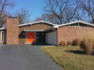 2903 W Kingston Ct, Peoria, IL 61604