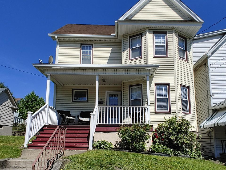 1st image of 216 Stafford Ave