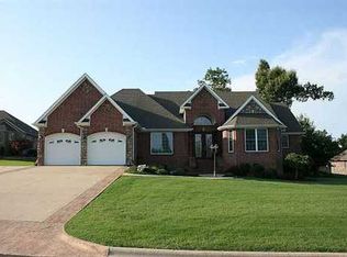 1 Matthew Cv, Paragould, AR 72450