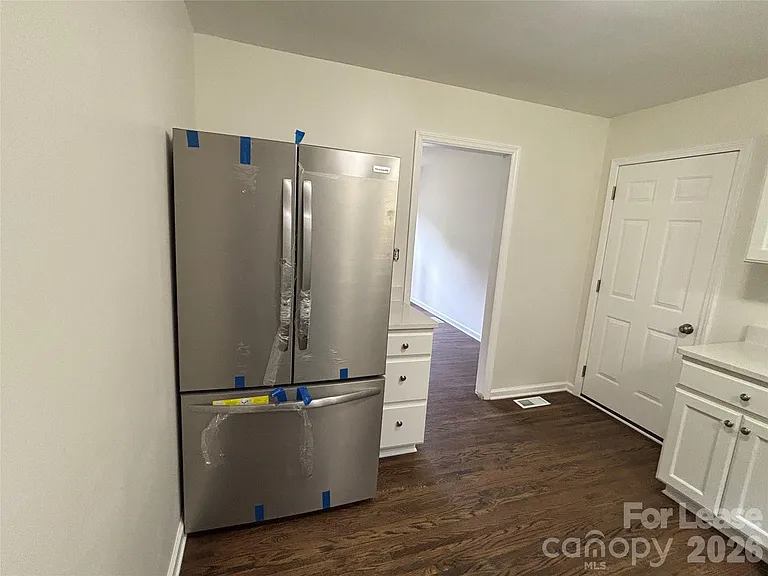2627 Dora Dr — Photo 19