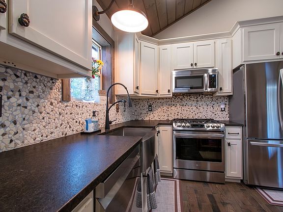 5th image of 1220 Burger Rd