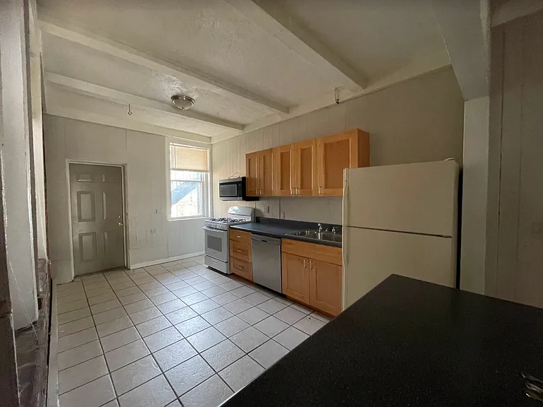622 Graydon Ave — Photo 5