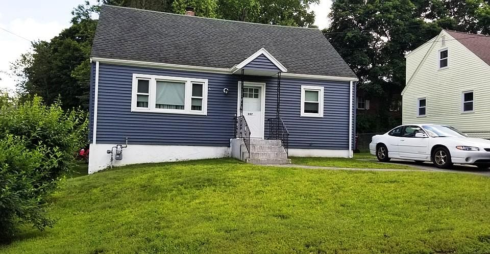 2nd image of 337 Hovey St