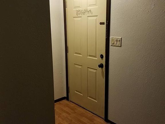 4th image of 2762 Nicolet Dr