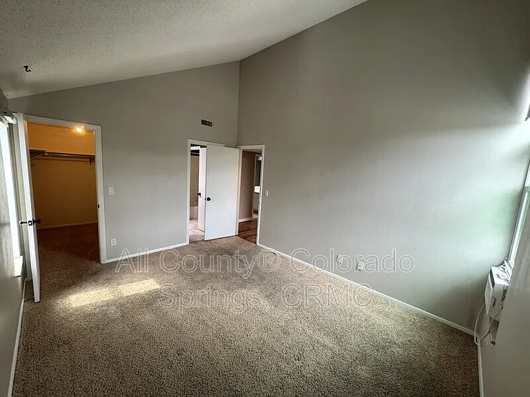 120 W Rockrimmon Blvd #303 — Photo 12