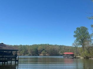 5 Blackwater Landing Dr, Wirtz, VA 24184