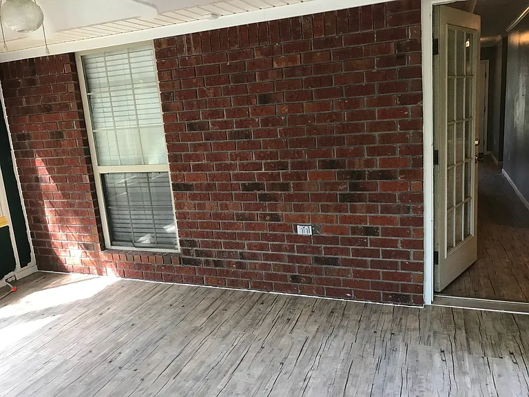 427 Lancaster Loop — Photo 14