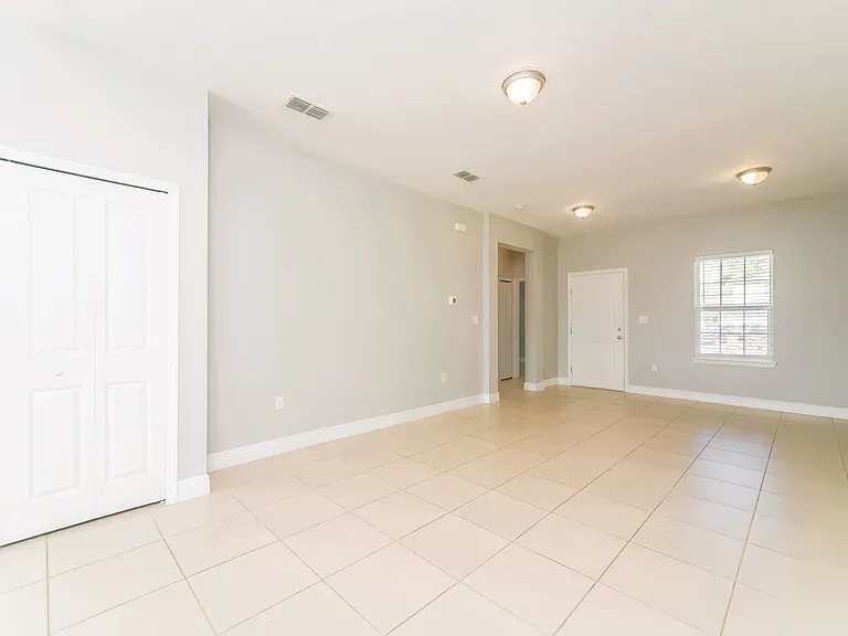 530 Imperial Pl — Photo 9