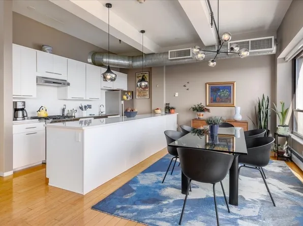 156 Porter St APT 434, East Boston, MA 02128
