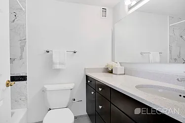 Rented by (Legacy) Elegran