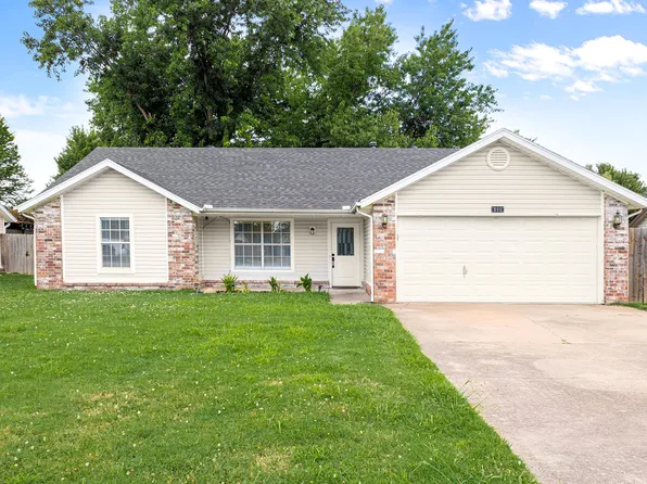 806 Michael St, Centerton, AR 72719