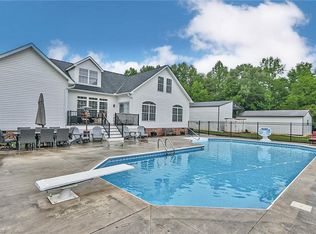 3127 Yorkshire Ln, Boonville, NC 27011