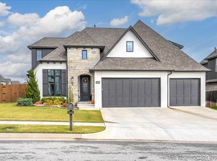703 E 130th St S, Jenks, OK 74037
