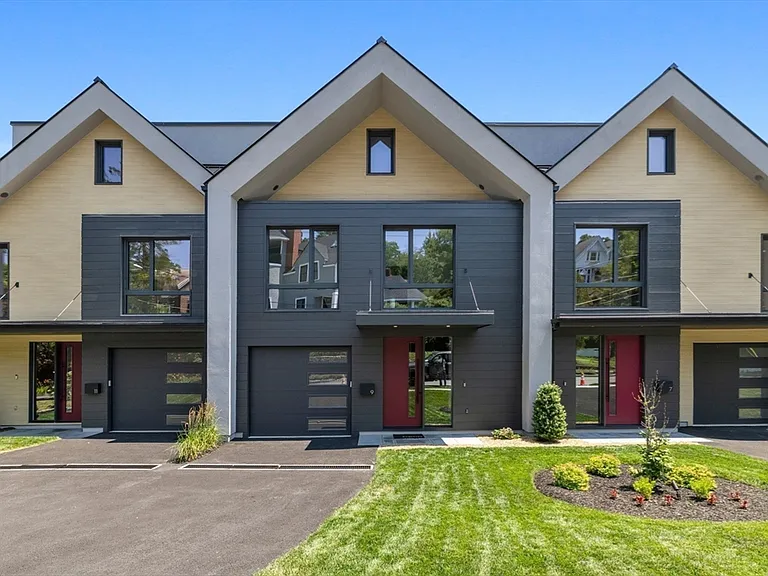 7 Algonquin Rd #1 — Photo 29