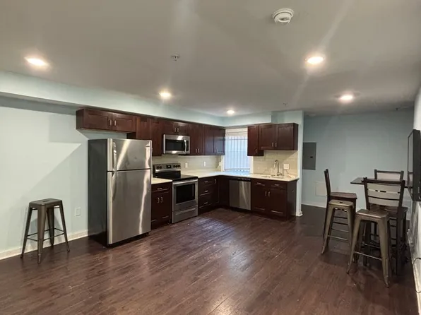 1609 Sydenham