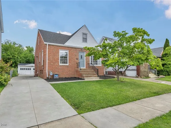 4007 Dawnshire Dr, Parma, OH 44134