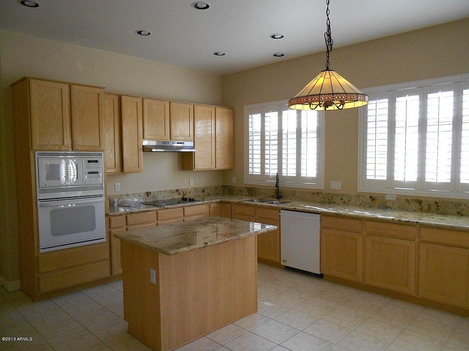 2nd image of 1802 S Pennington Dr