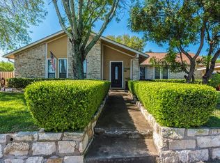 3701 Hillside Dr, Round Rock, TX 78681