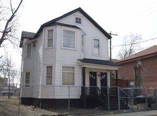 2419 E 74th St, Chicago, IL