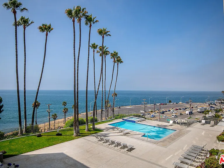 17366 W Sunset Blvd #201 — Photo 22