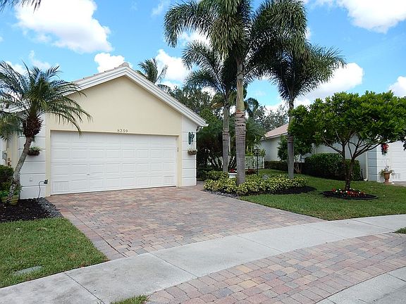 2nd image of 8259 Nevis Pl