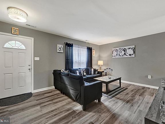 4th image of 6681 Spring Mill Cir