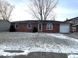 5235 Spring Ct, Columbus, IN 47203