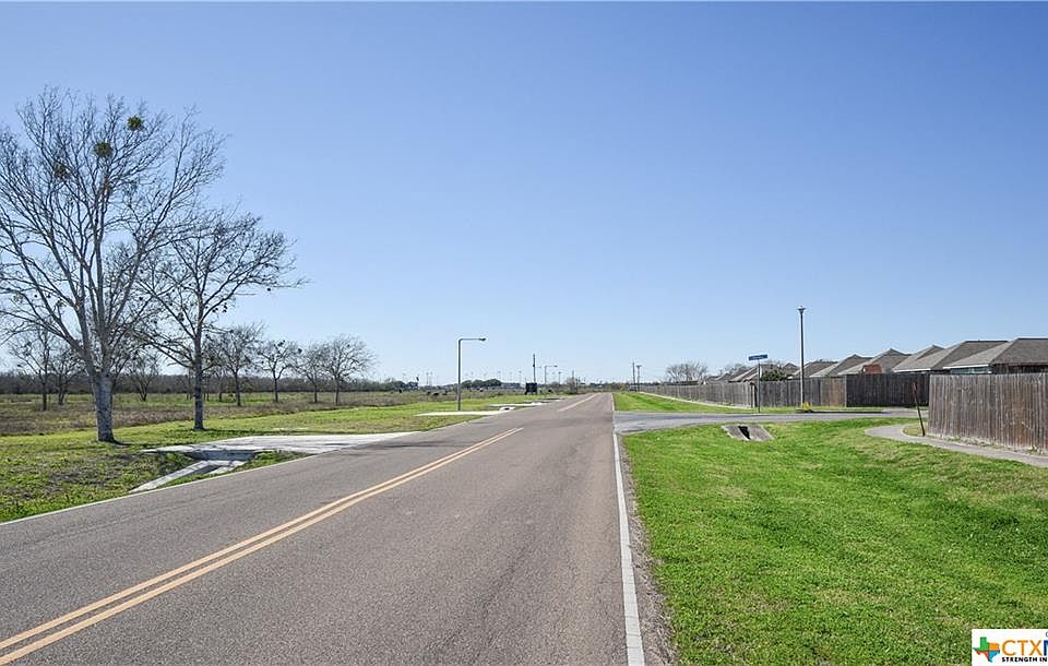 2nd image of 3605 Hanselman Rd