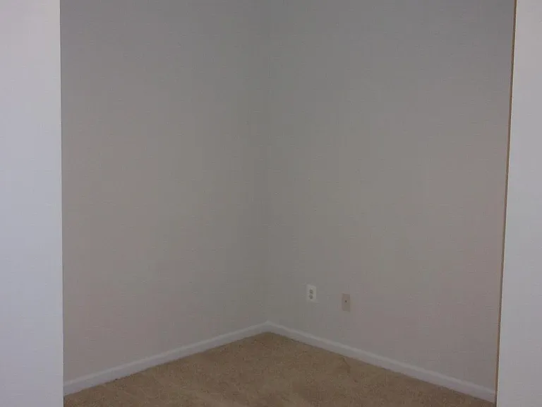 25929 Kirkwood Sq — Photo 38