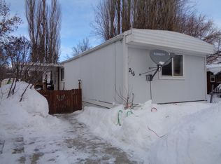 216 E Deer St, Mandan, ND 58554