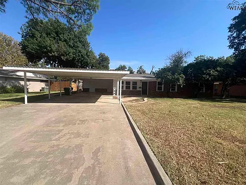 4505 University Ave Photo 1 4505 University Ave Photo 1