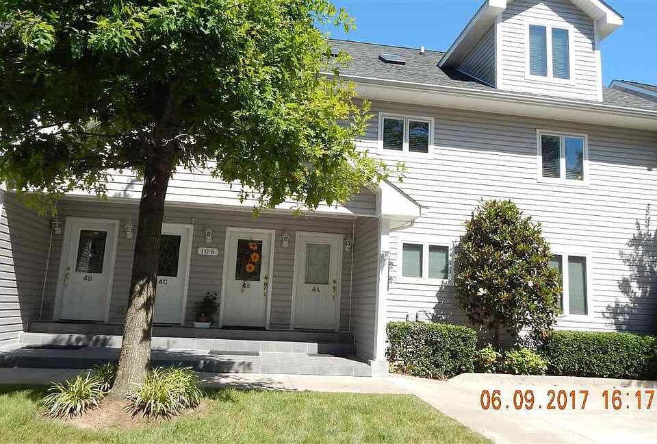 1st image of 106 Treetops Ln