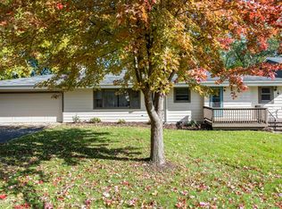 12013 255th Ave, Trevor, WI 53179